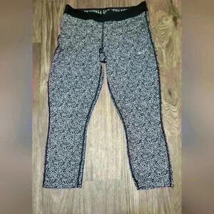 Nike athletic leggings